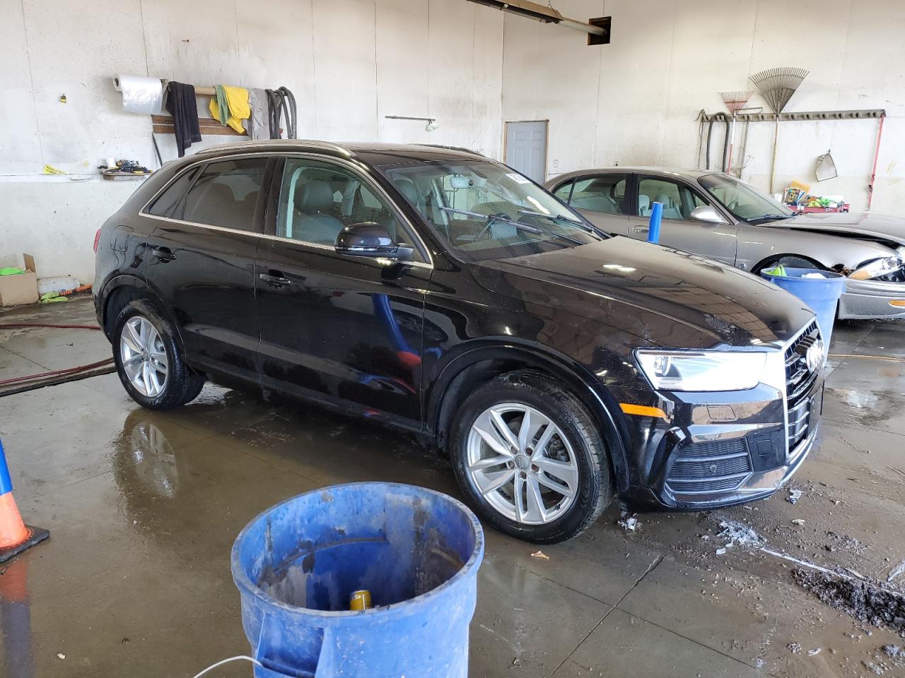 Автомобіль AUDI Q3 PREMIUM PLUS 2016 | GrandCar