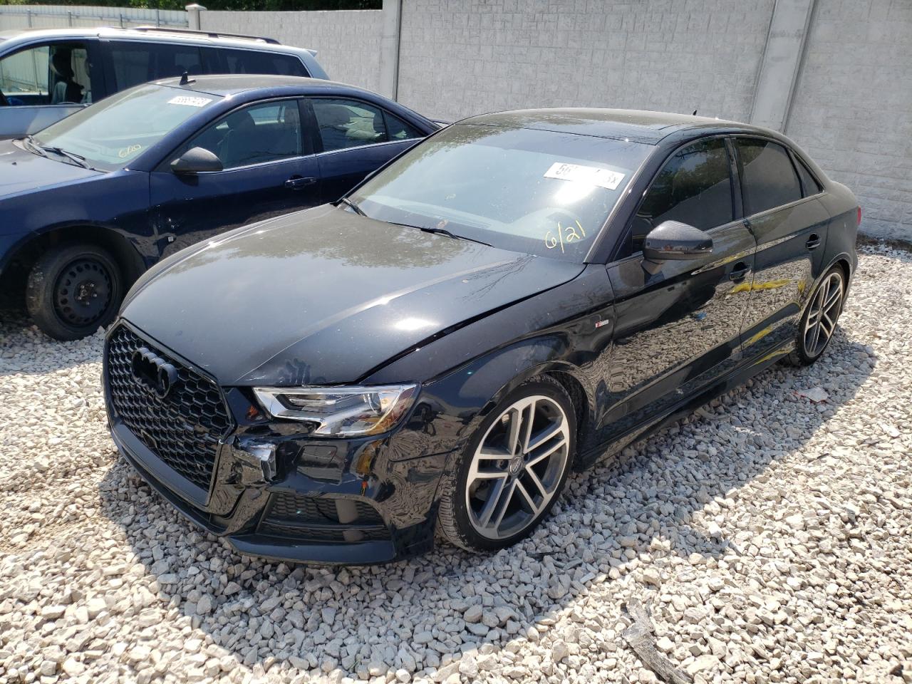 Автомобиль AUDI A3 PREMIUM PLUS 2018 | GrandCar