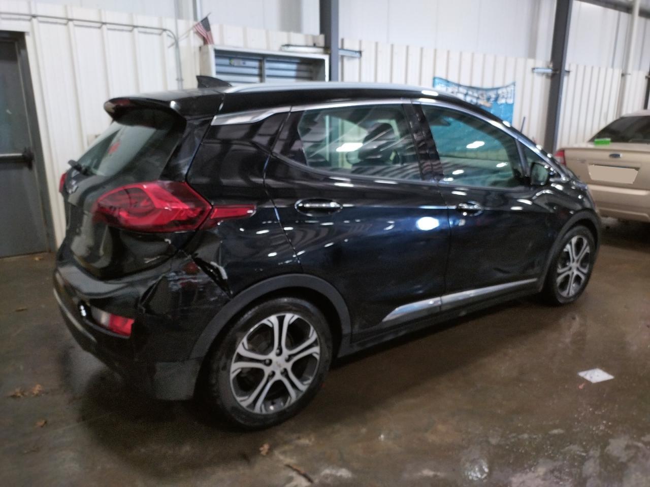 Автомобиль CHEVROLET BOLT EV PREMIER 2019 | GrandCar Автомобиль CHEVROLET BOLT EV PREMIER 2019 | GrandCar