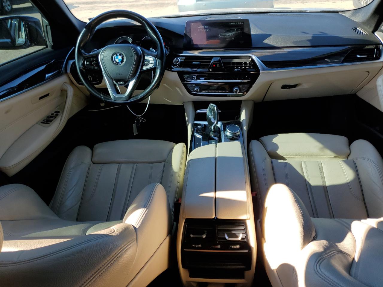 Автомобіль BMW 530 XI 2018 | GrandCar Автомобіль BMW 530 XI 2018 | GrandCar