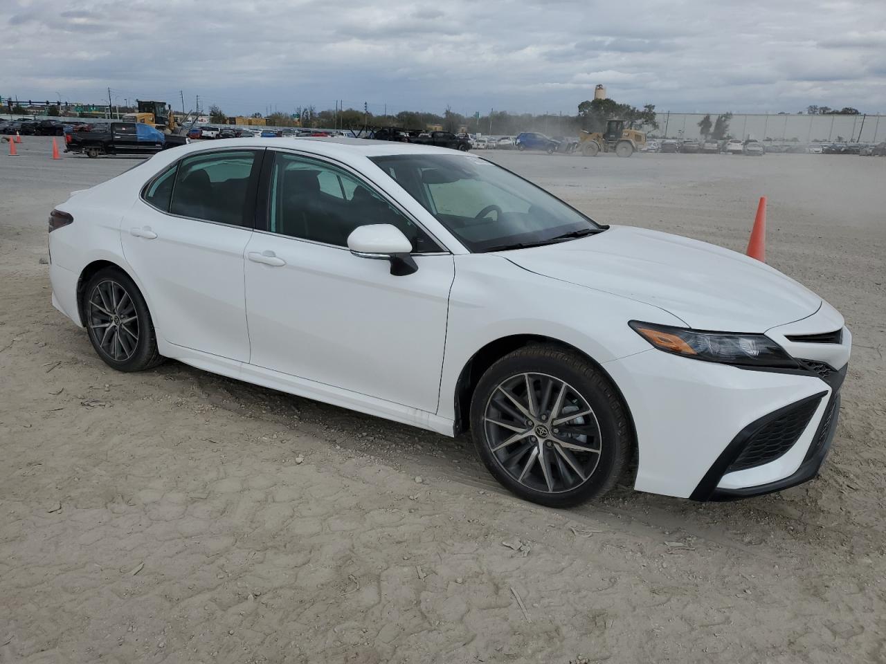 Автомобіль TOYOTA CAMRY SE NIGHT SHADE 2024 | GrandCar