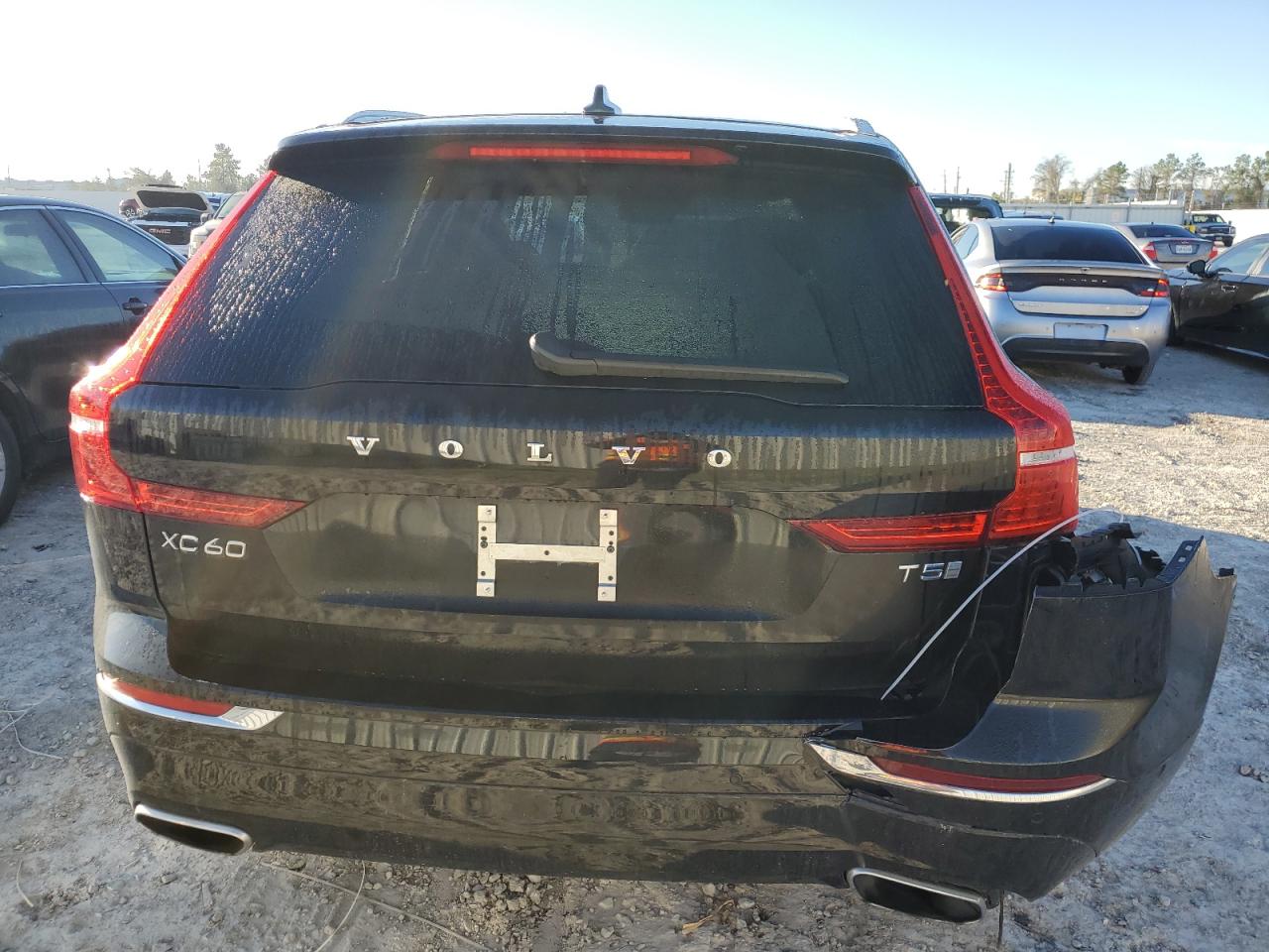 Автомобіль VOLVO XC60 В5 INSCRIPTION 2022 | GrandCar Автомобіль VOLVO XC60 В5 INSCRIPTION 2022 | GrandCar