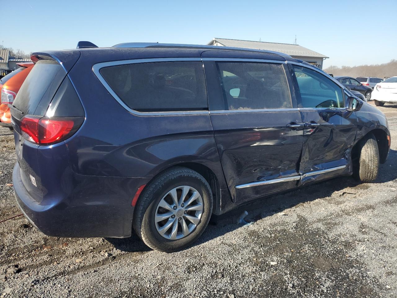Автомобіль CHRYSLER PACIFICA TOURING L 2019 | GrandCar Автомобіль CHRYSLER PACIFICA TOURING L 2019 | GrandCar