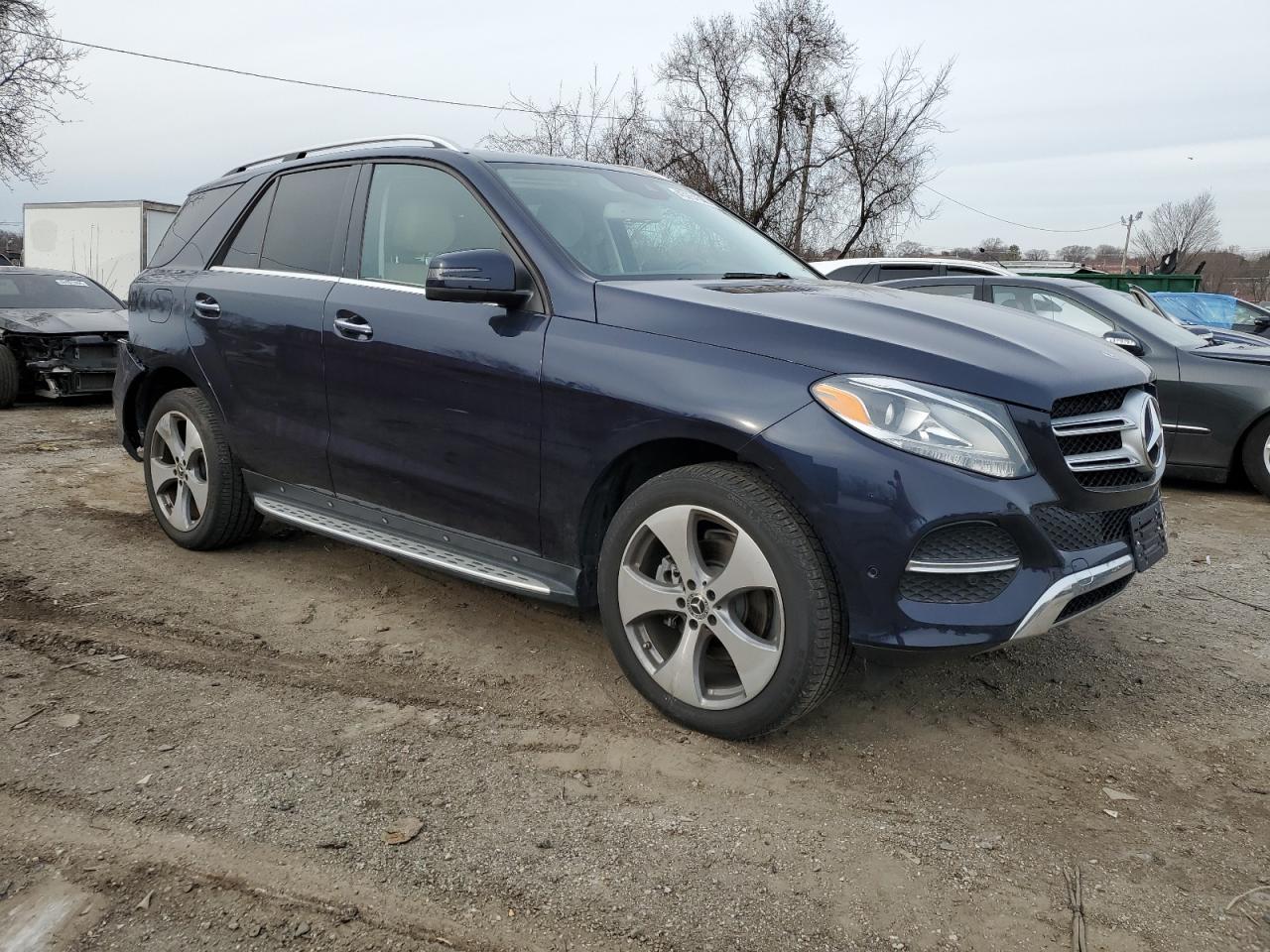 Автомобиль MERCEDES-BENZ GLE 350 4MATIC 2018 | GrandCar Автомобиль MERCEDES-BENZ GLE 350 4MATIC 2018 | GrandCar