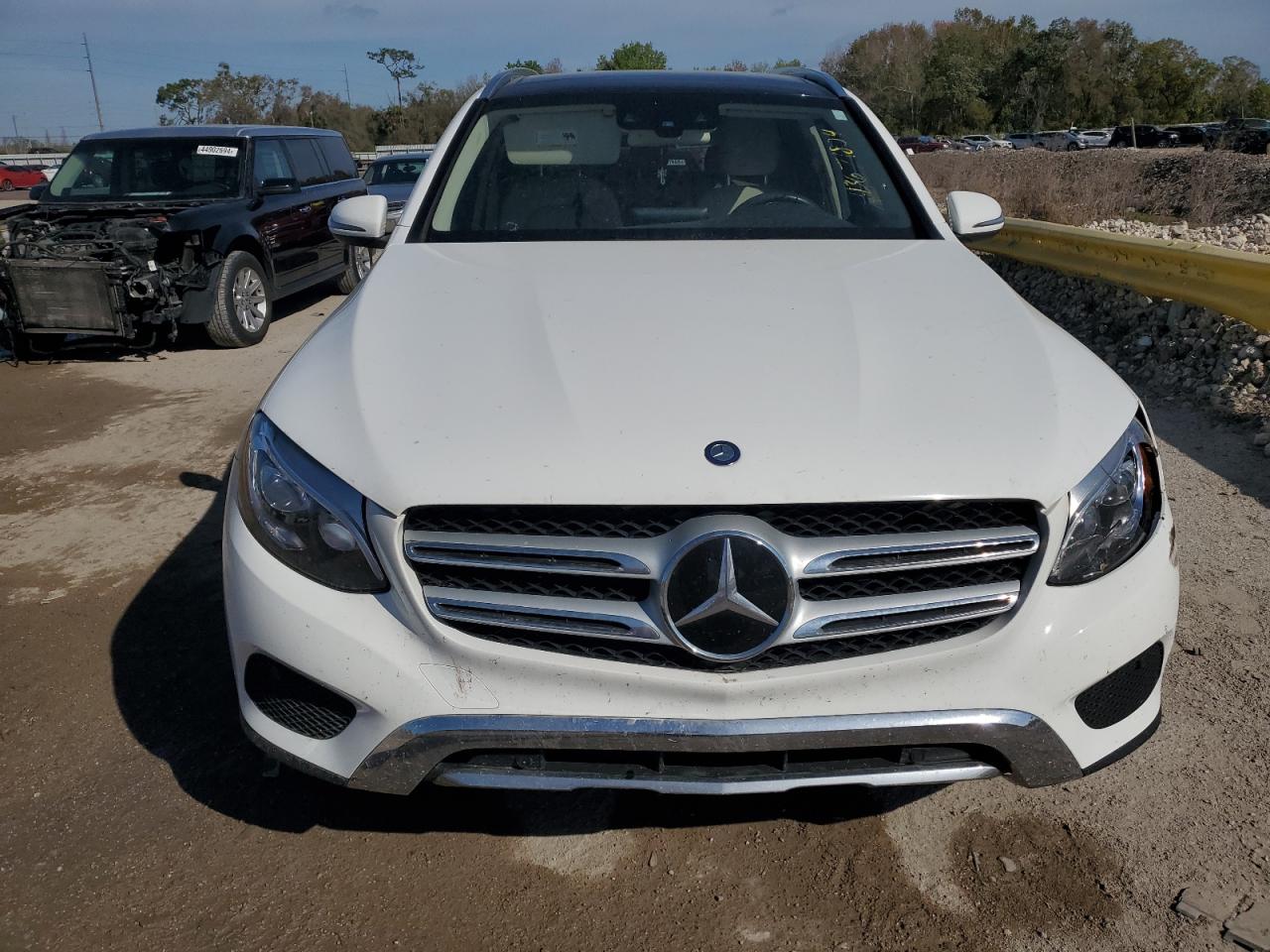 Автомобиль MERCEDES-BENZ GLC 300 2017 | GrandCar Автомобиль MERCEDES-BENZ GLC 300 2017 | GrandCar