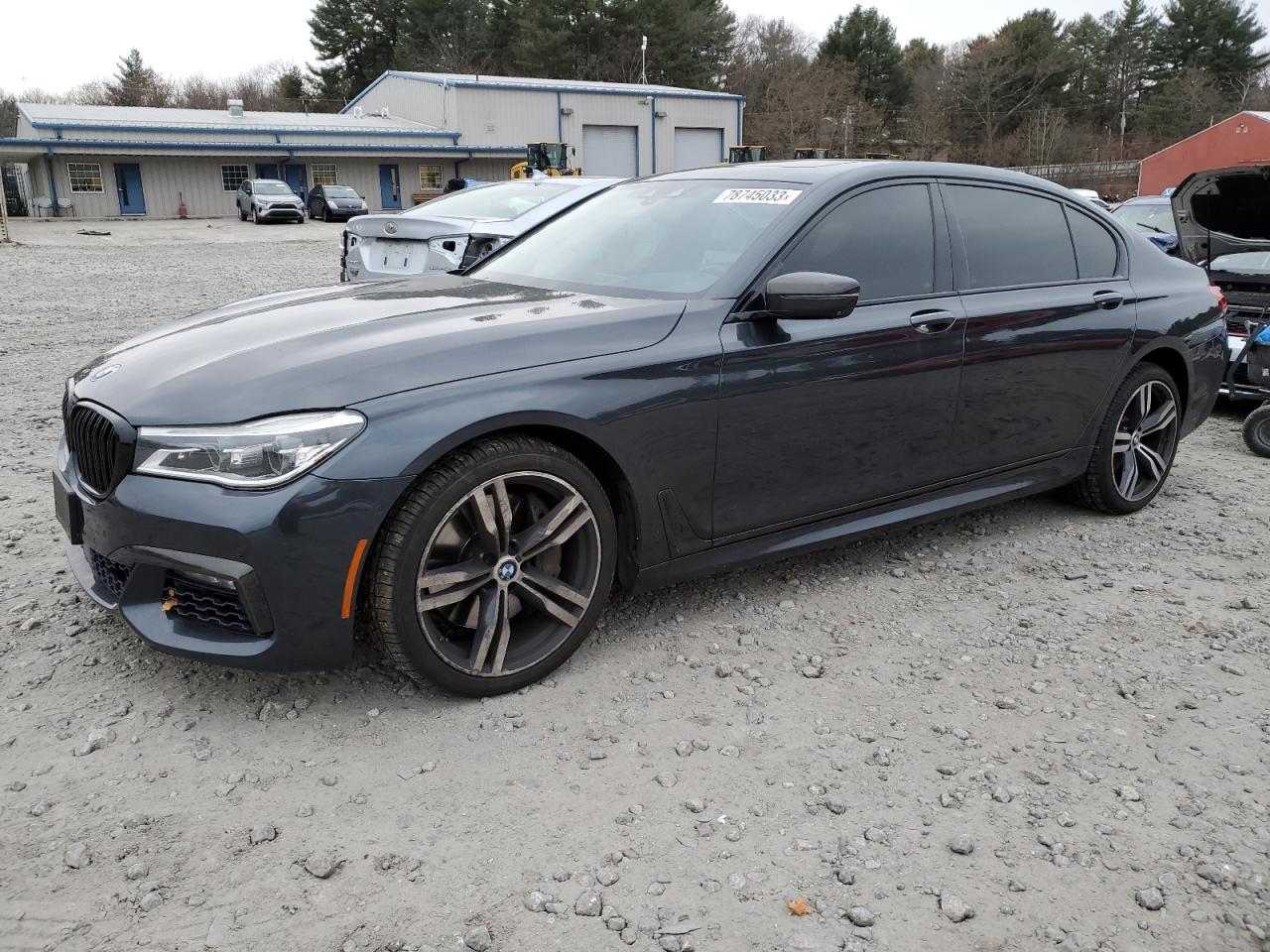 Автомобіль BMW 750 XI 2016 | GrandCar