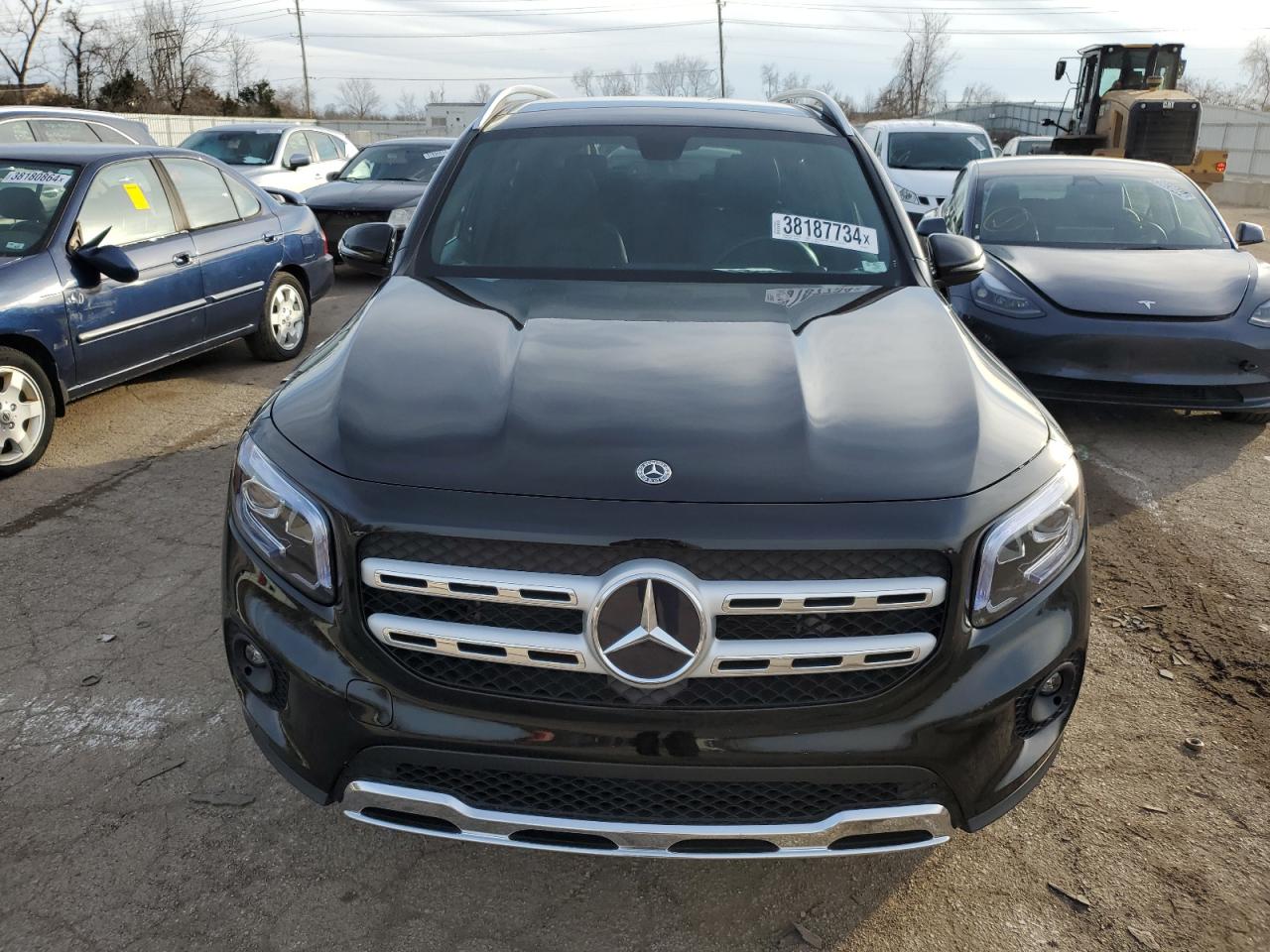 Автомобиль MERCEDES-BENZ GLB 250 4MATIC 2021 | GrandCar Автомобиль MERCEDES-BENZ GLB 250 4MATIC 2021 | GrandCar