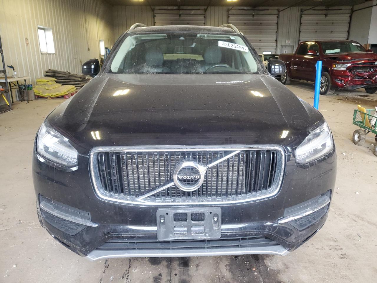 Автомобіль VOLVO XC90 T6 MOMENTUM 2019 | GrandCar Автомобіль VOLVO XC90 T6 MOMENTUM 2019 | GrandCar