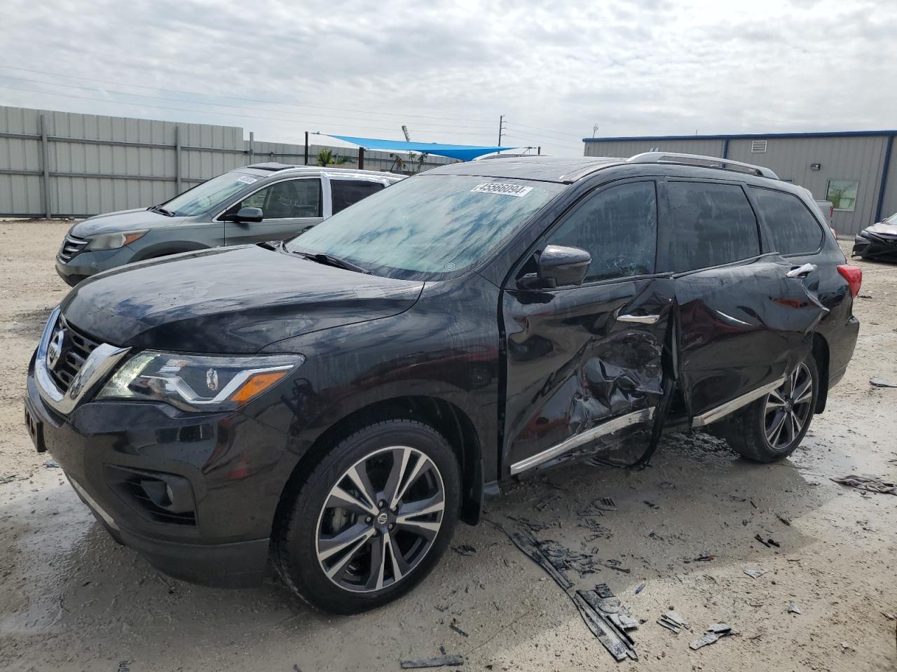 Автомобіль NISSAN PATHFINDER PLATINUM 2020 | GrandCar Автомобіль NISSAN PATHFINDER PLATINUM 2020 | GrandCar