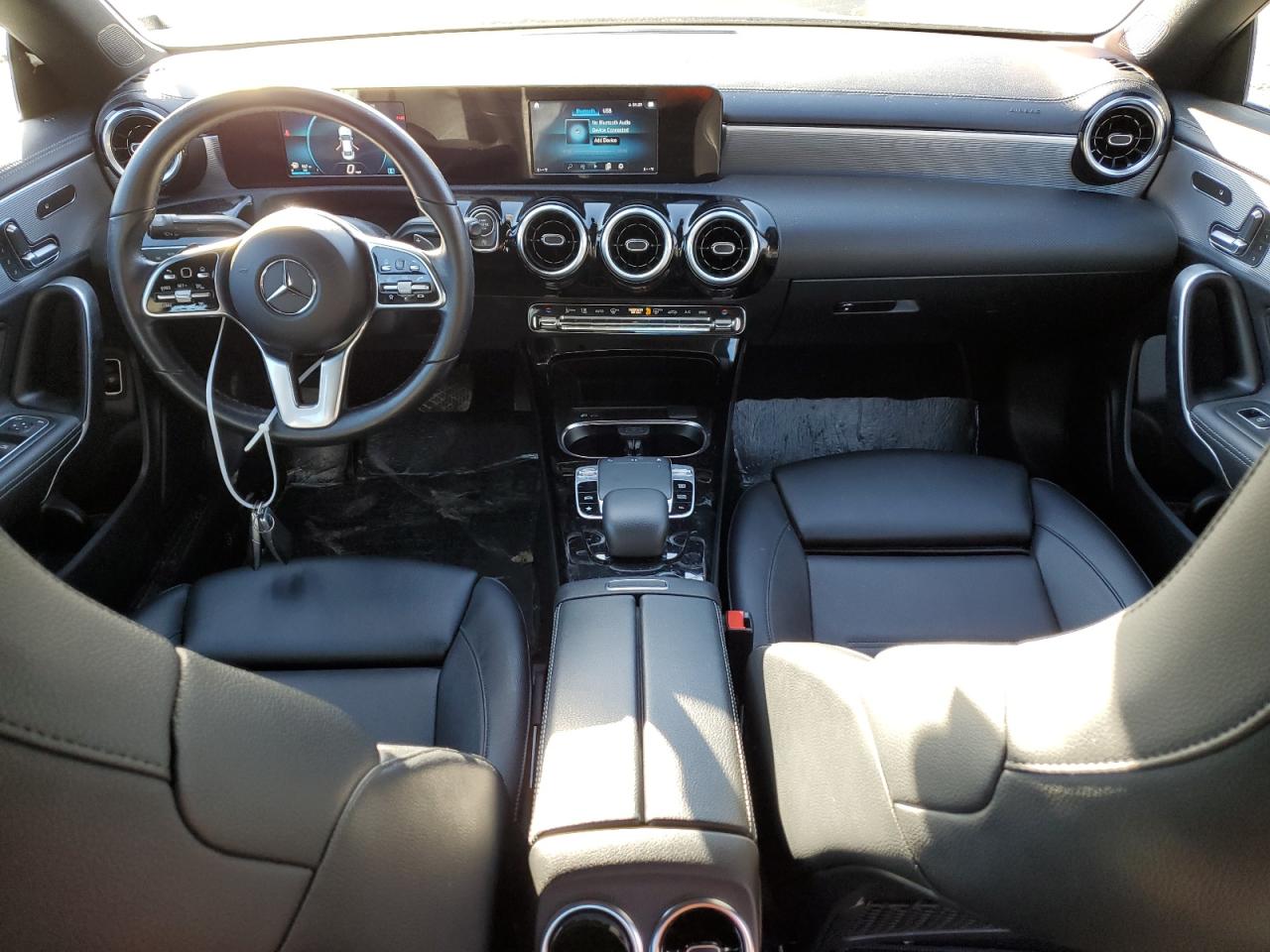 Автомобиль MERCEDES-BENZ CLA 250 2020 | GrandCar Автомобиль MERCEDES-BENZ CLA 250 2020 | GrandCar