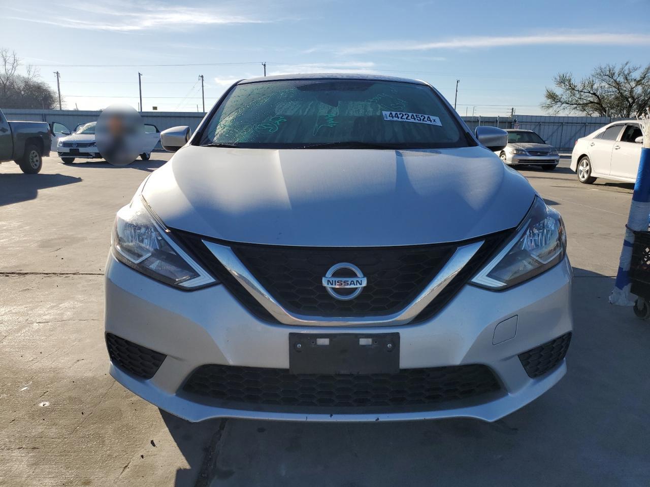 Автомобіль NISSAN SENTRA SV 2017 | GrandCar Автомобіль NISSAN SENTRA SV 2017 | GrandCar