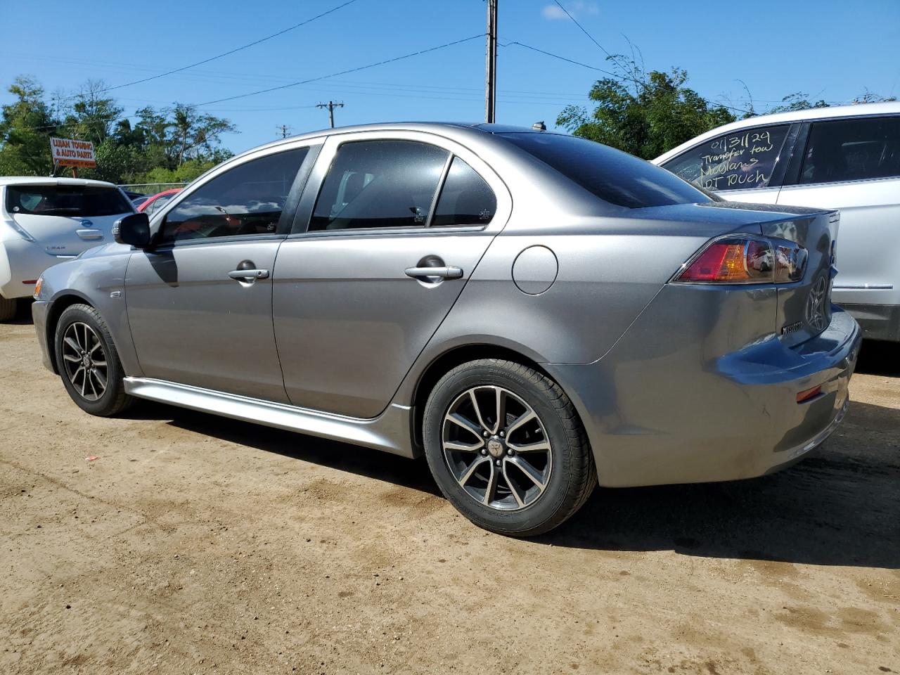 Автомобіль MITSUBISHI LANCER ES 2017 | GrandCar Автомобіль MITSUBISHI LANCER ES 2017 | GrandCar