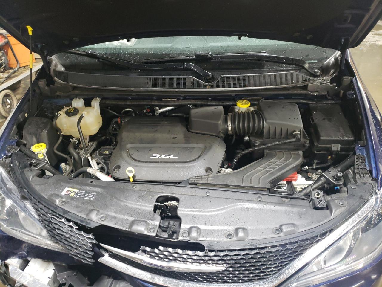 Автомобіль CHRYSLER PACIFICA TOURING L PLUS 2017 | GrandCar Автомобіль CHRYSLER PACIFICA TOURING L PLUS 2017 | GrandCar