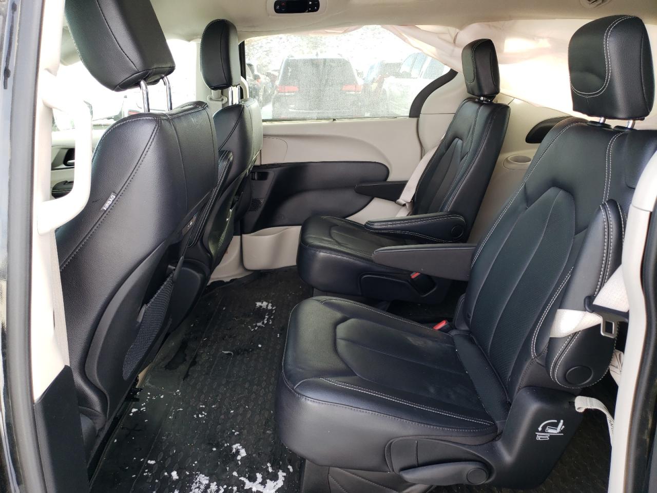 Автомобиль CHRYSLER PACIFICA TOURING L 2022 | GrandCar Автомобиль CHRYSLER PACIFICA TOURING L 2022 | GrandCar
