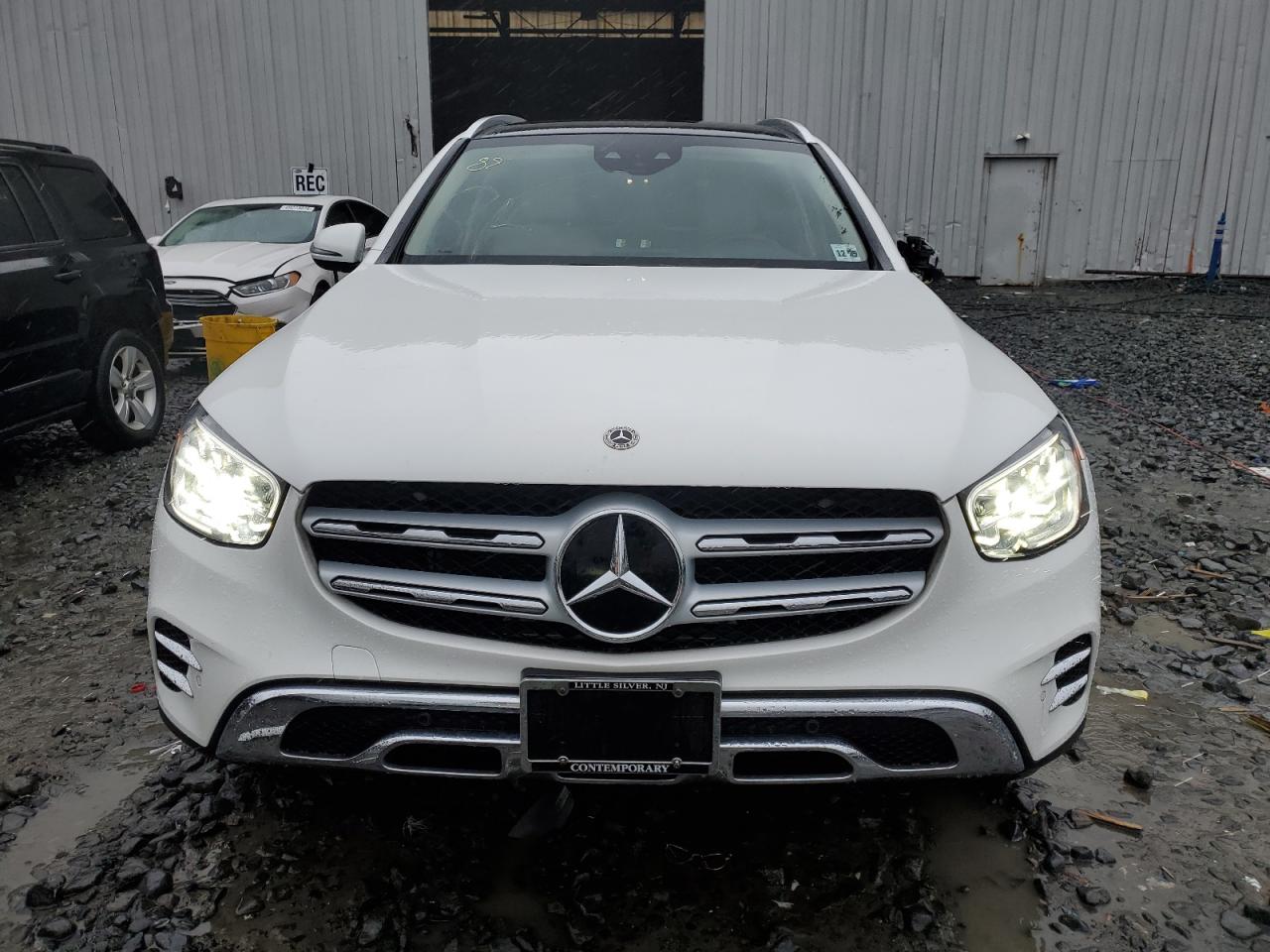 Автомобиль MERCEDES-BENZ GLC 300 4MATIC 2021 | GrandCar Автомобиль MERCEDES-BENZ GLC 300 4MATIC 2021 | GrandCar