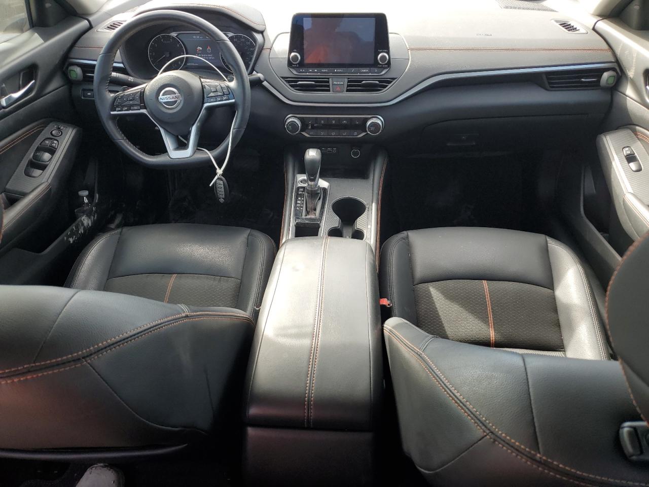 Автомобіль NISSAN ALTIMA SR 2020 | GrandCar Автомобіль NISSAN ALTIMA SR 2020 | GrandCar