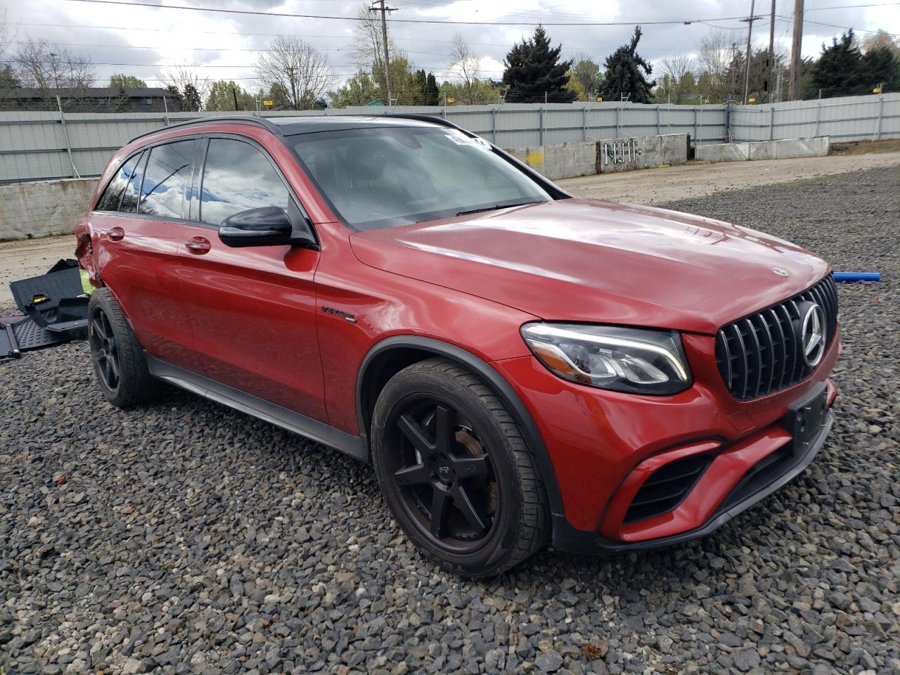 Автомобіль MERCEDES-BENZ GLC 63 4MATIC AMG 2019 | GrandCar Автомобіль MERCEDES-BENZ GLC 63 4MATIC AMG 2019 | GrandCar