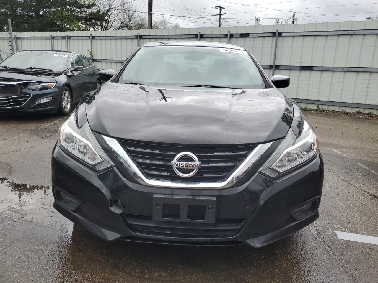 Автомобіль NISSAN ALTIMA 2017 | GrandCar Автомобіль NISSAN ALTIMA 2017 | GrandCar