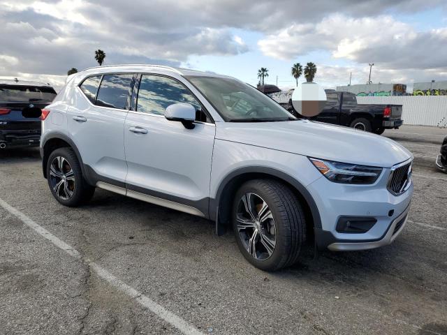 Автомобиль VOLVO XC40 T5 INSCRIPTION 2020 | GrandCar Автомобиль VOLVO XC40 T5 INSCRIPTION 2020 | GrandCar