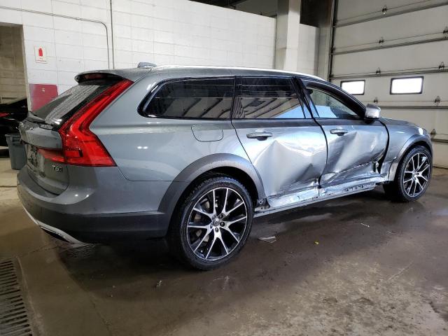 Автомобиль VOLVO V90 CROSS COUNTRY T6 INSCRIPTION 2018 | GrandCar Автомобиль VOLVO V90 CROSS COUNTRY T6 INSCRIPTION 2018 | GrandCar