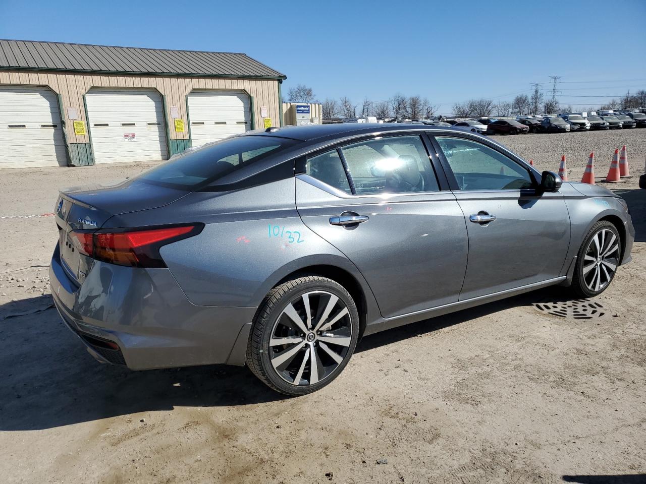 Автомобиль NISSAN ALTIMA PLATINUM 2020 | GrandCar Автомобиль NISSAN ALTIMA PLATINUM 2020 | GrandCar