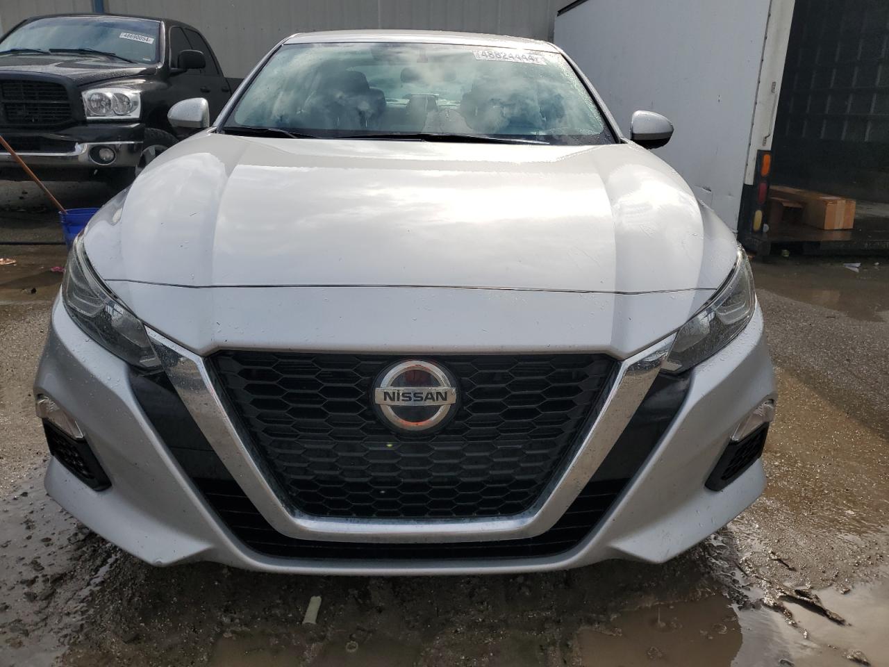 Автомобіль NISSAN ALTIMA S 2020 | GrandCar Автомобіль NISSAN ALTIMA S 2020 | GrandCar