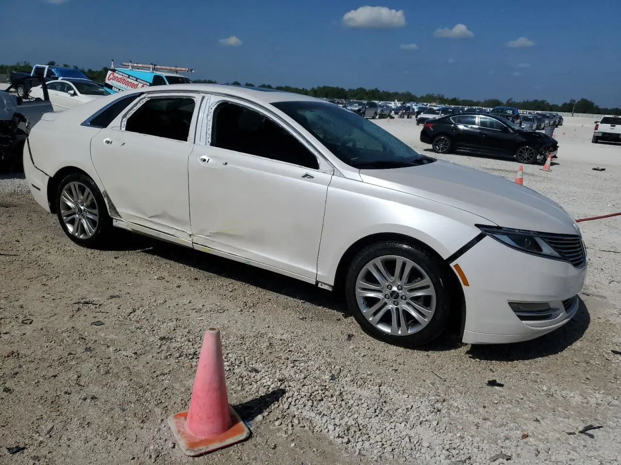 Автомобіль LINCOLN MKZ HYBRID 2016 | GrandCar Автомобіль LINCOLN MKZ HYBRID 2016 | GrandCar