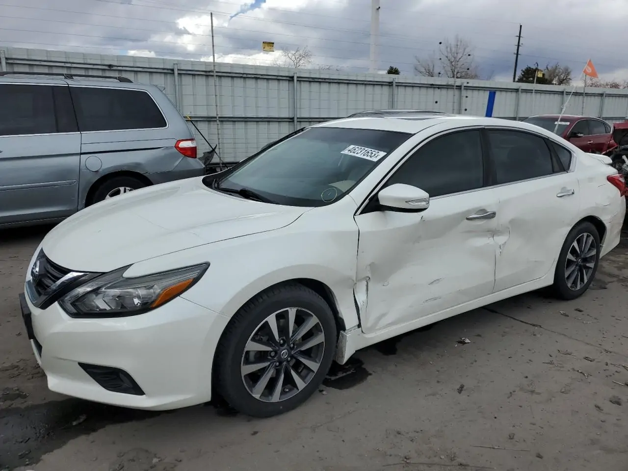 Автомобіль NISSAN ALTIMA SL 2016 | GrandCar Автомобіль NISSAN ALTIMA SL 2016 | GrandCar