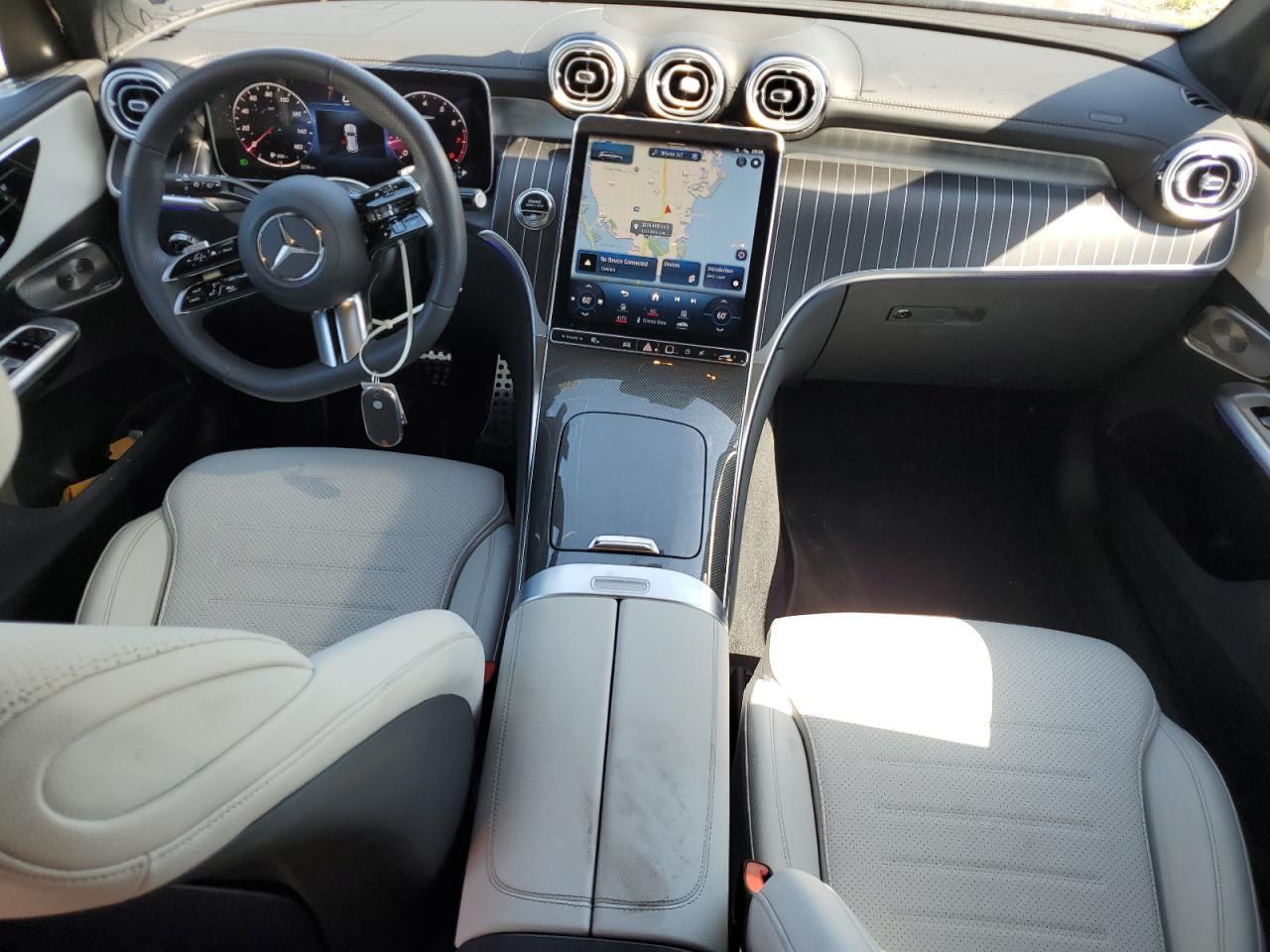 Автомобиль MERCEDES-BENZ GLC 300 2023 | GrandCar Автомобиль MERCEDES-BENZ GLC 300 2023 | GrandCar