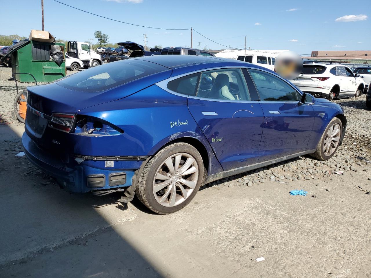 Автомобиль TESLA MODEL S 2015 | GrandCar Автомобиль TESLA MODEL S 2015 | GrandCar