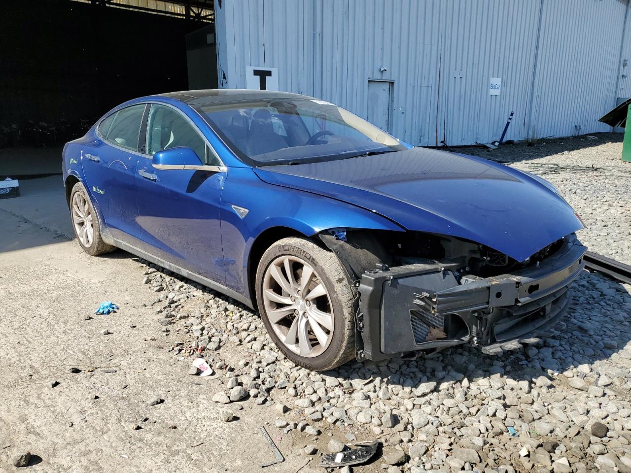 Автомобиль TESLA MODEL S 2015 | GrandCar Автомобиль TESLA MODEL S 2015 | GrandCar