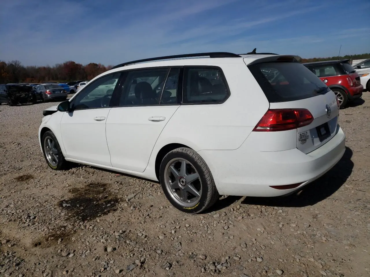 Автомобіль VOLKSWAGEN GOLF SPORTWAGEN S 2015 | GrandCar Автомобіль VOLKSWAGEN GOLF SPORTWAGEN S 2015 | GrandCar