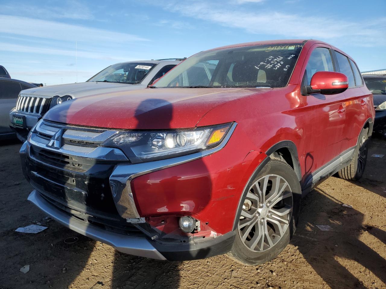 Автомобіль MITSUBISHI OUTLANDER SE 2018 | GrandCar Автомобіль MITSUBISHI OUTLANDER SE 2018 | GrandCar