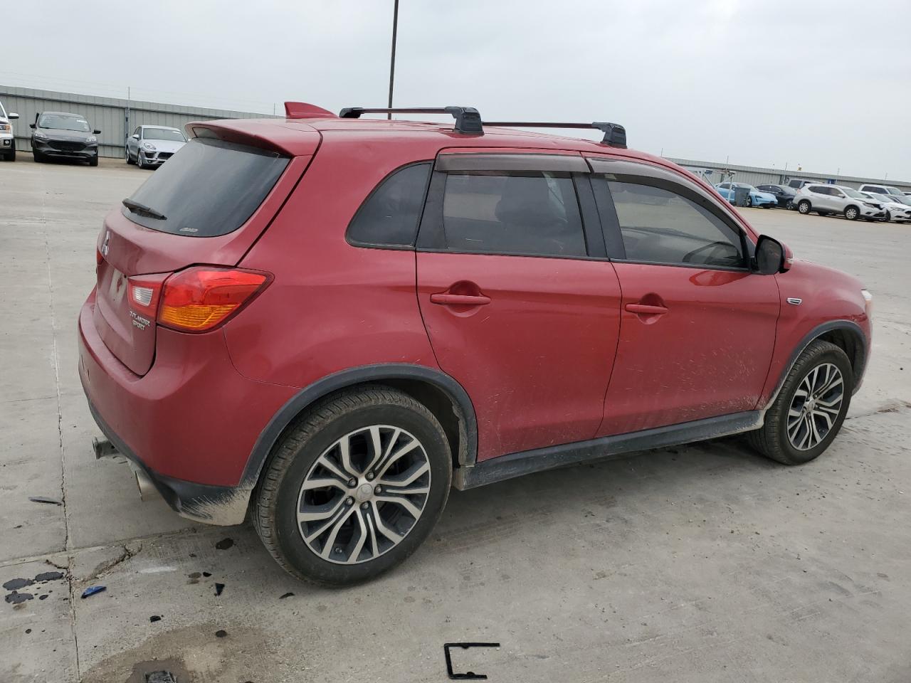 Автомобіль MITSUBISHI OUTLANDER SPORT ES 2017 | GrandCar Автомобіль MITSUBISHI OUTLANDER SPORT ES 2017 | GrandCar