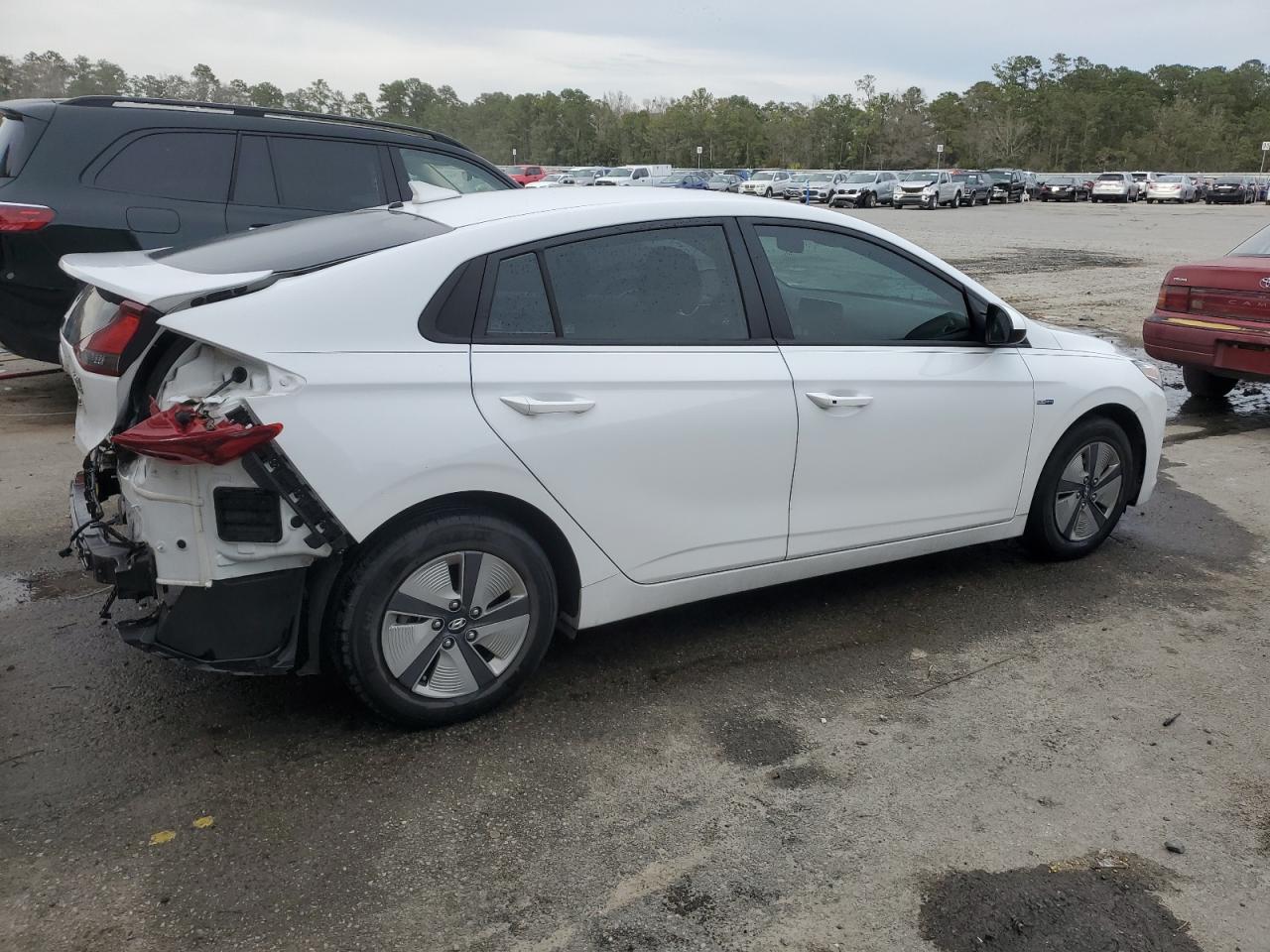 Автомобиль HYUNDAI IONIQ BLUE 2020 | GrandCar Автомобиль HYUNDAI IONIQ BLUE 2020 | GrandCar