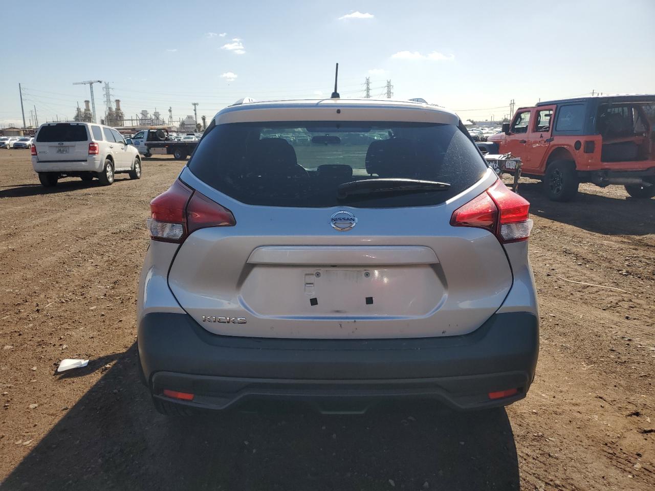 Автомобіль NISSAN KICKS S 2018 | GrandCar Автомобіль NISSAN KICKS S 2018 | GrandCar