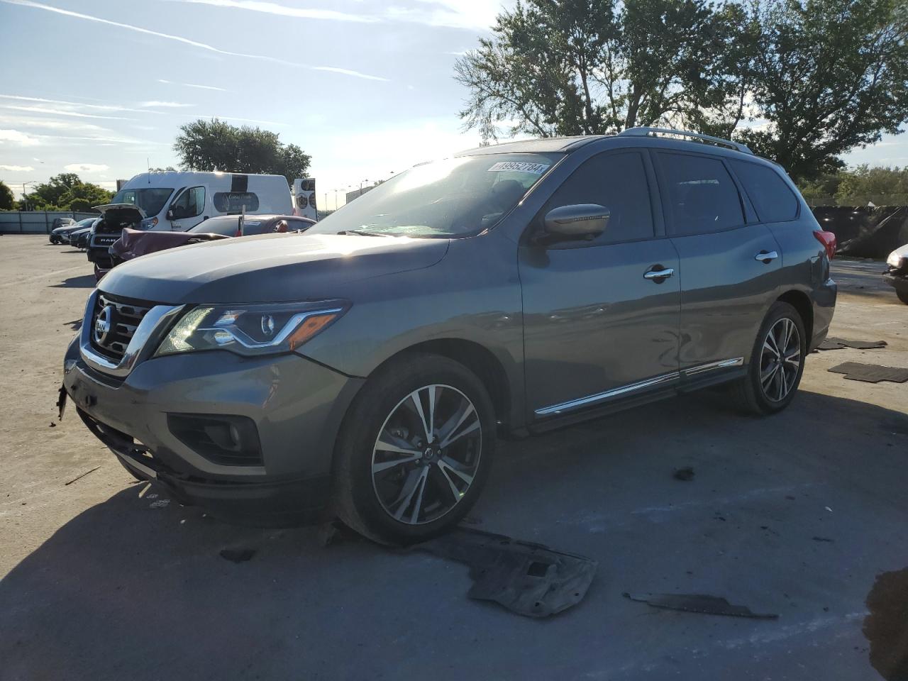 Автомобиль NISSAN PATHFINDER PLATINUM 2020 | GrandCar Автомобиль NISSAN PATHFINDER PLATINUM 2020 | GrandCar