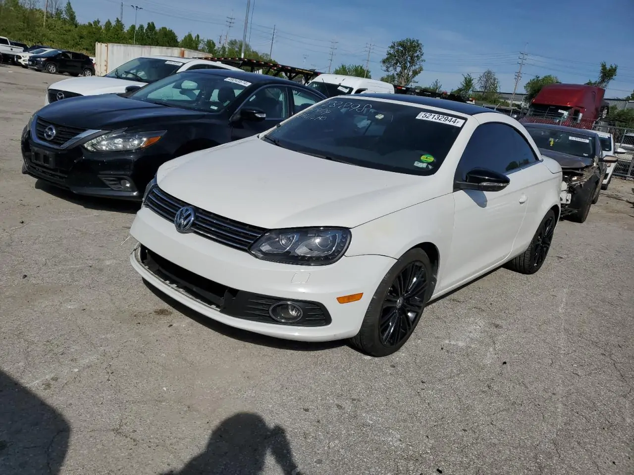Автомобиль VOLKSWAGEN EOS KOMFORT 2013 | GrandCar