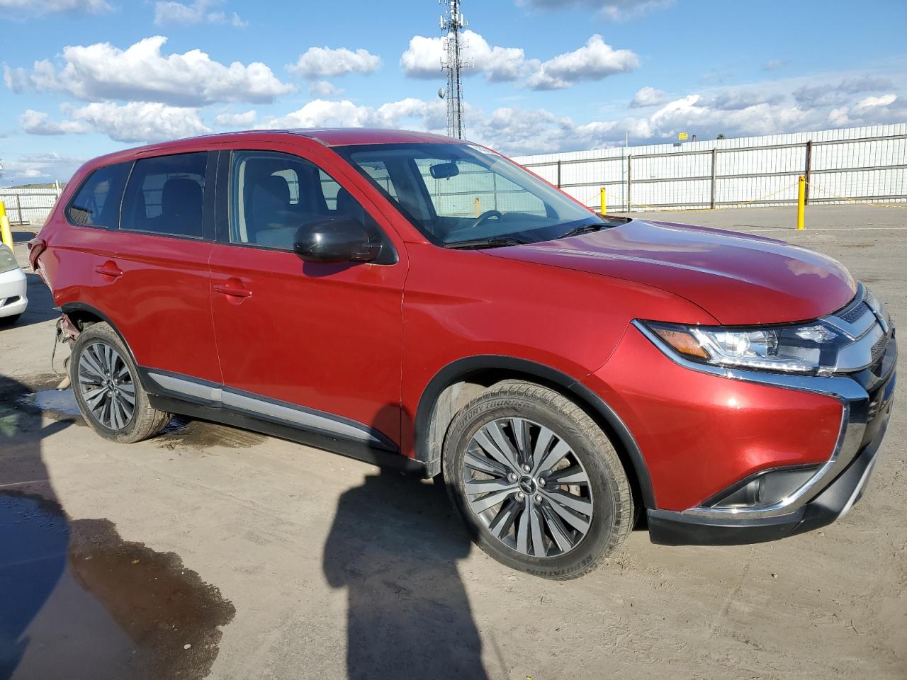 Автомобіль MITSUBISHI OUTLANDER ES 2019 | GrandCar Автомобіль MITSUBISHI OUTLANDER ES 2019 | GrandCar