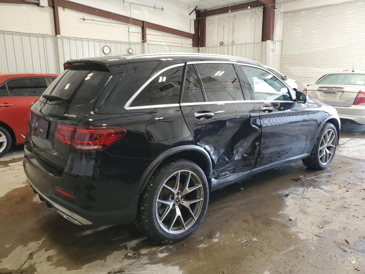 Автомобиль MERCEDES-BENZ GLC 300 4MATIC 2021 | GrandCar Автомобиль MERCEDES-BENZ GLC 300 4MATIC 2021 | GrandCar