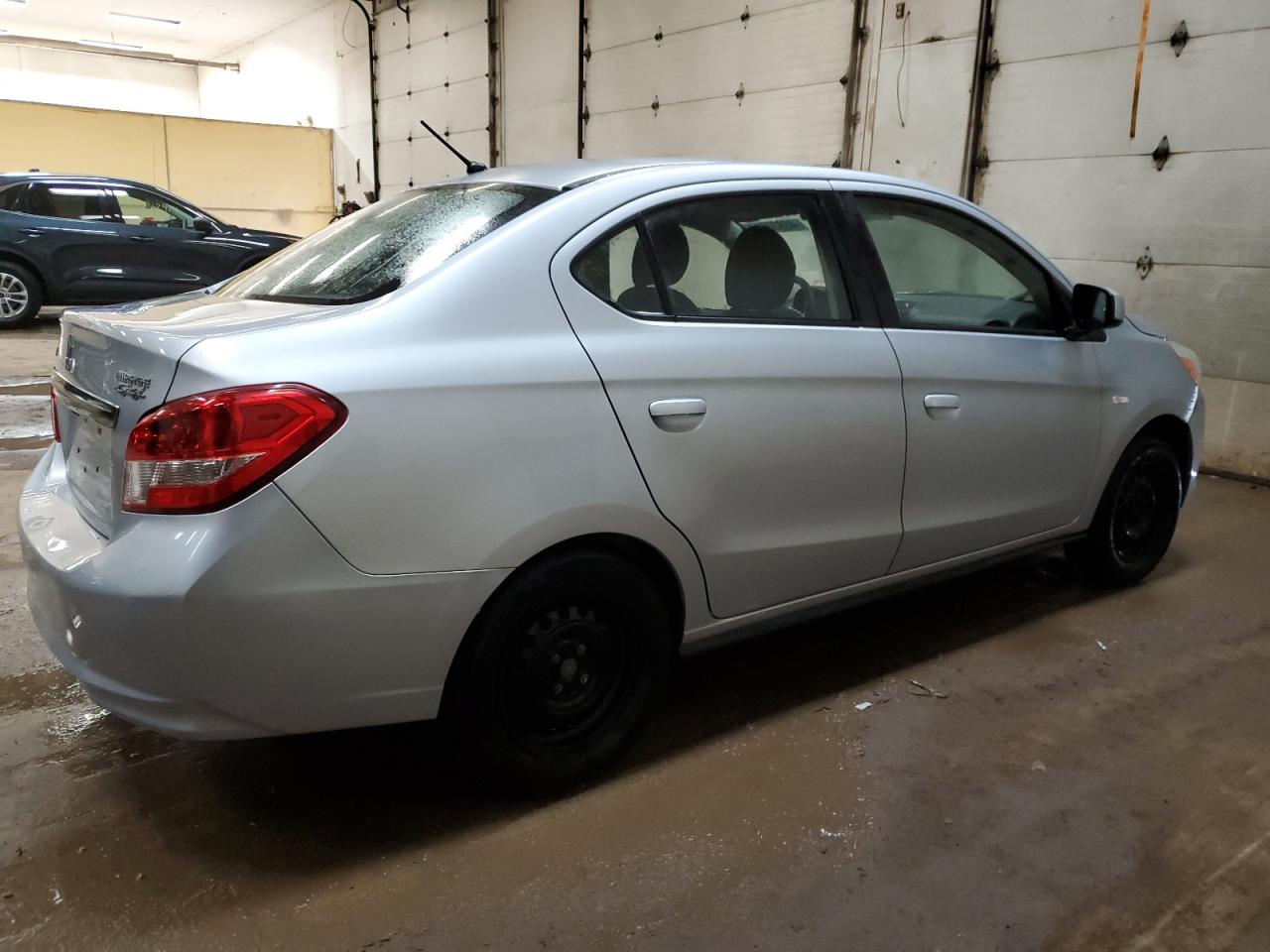 Автомобіль MITSUBISHI MIRAGE G4 ES 2019 | GrandCar Автомобіль MITSUBISHI MIRAGE G4 ES 2019 | GrandCar