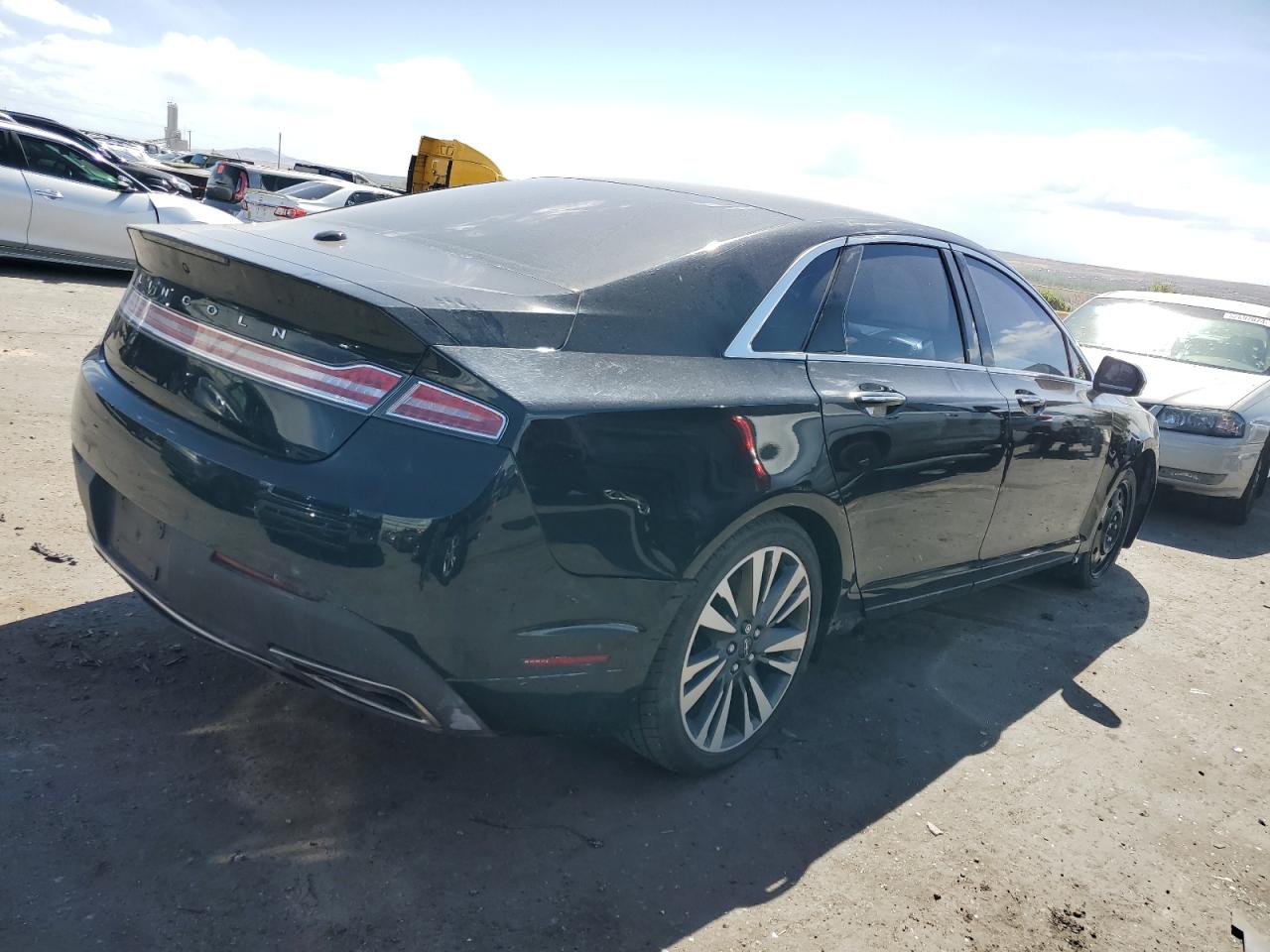 Автомобиль LINCOLN MKZ RESERVE 2018 | GrandCar Автомобиль LINCOLN MKZ RESERVE 2018 | GrandCar