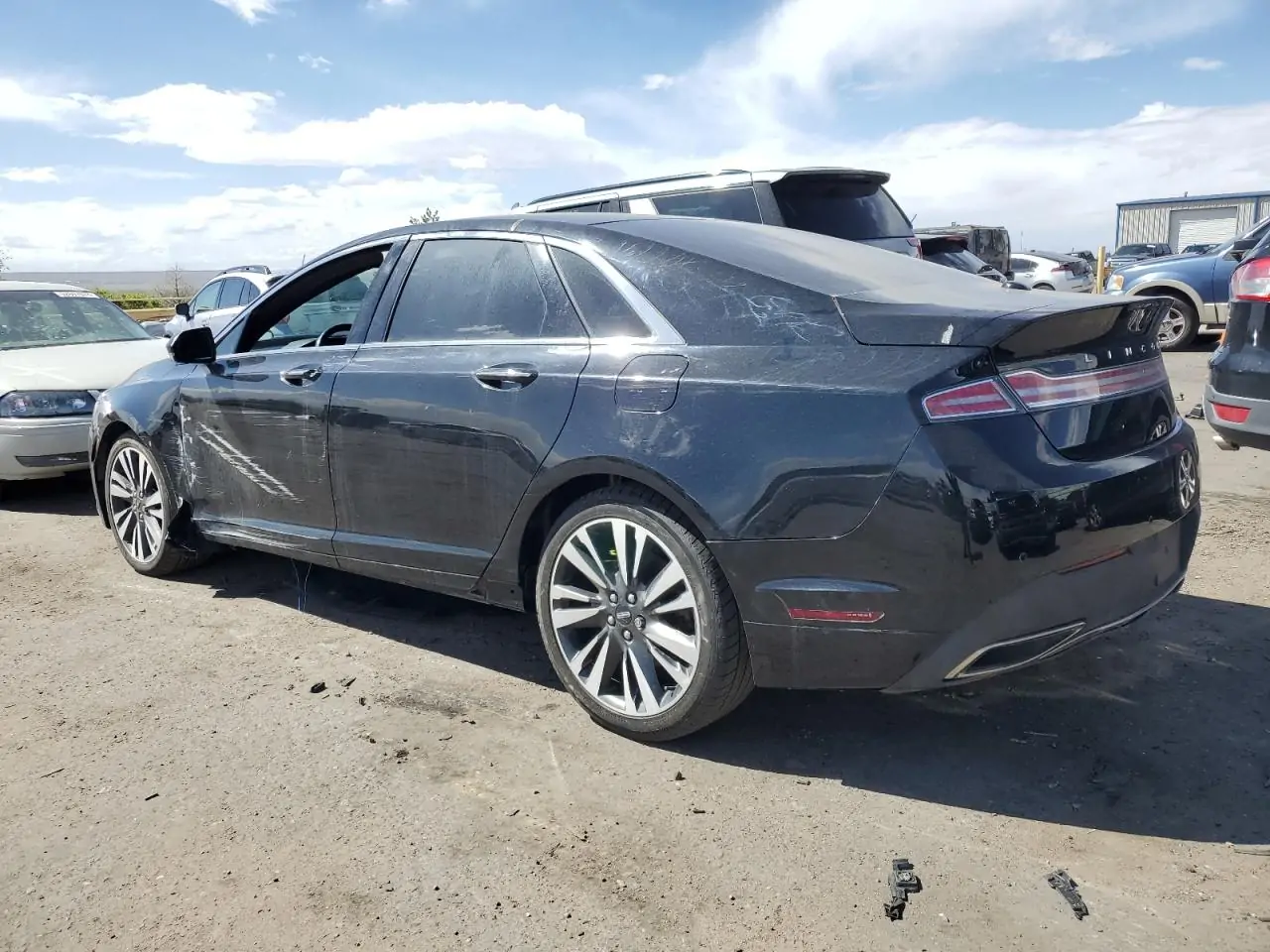 Автомобиль LINCOLN MKZ RESERVE 2018 | GrandCar Автомобиль LINCOLN MKZ RESERVE 2018 | GrandCar