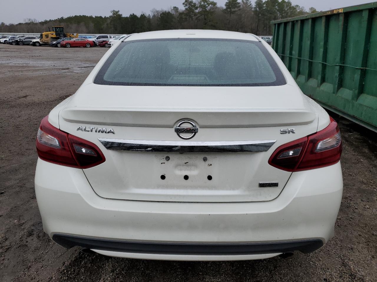 Автомобіль NISSAN ALTIMA SR 2018 | GrandCar Автомобіль NISSAN ALTIMA SR 2018 | GrandCar
