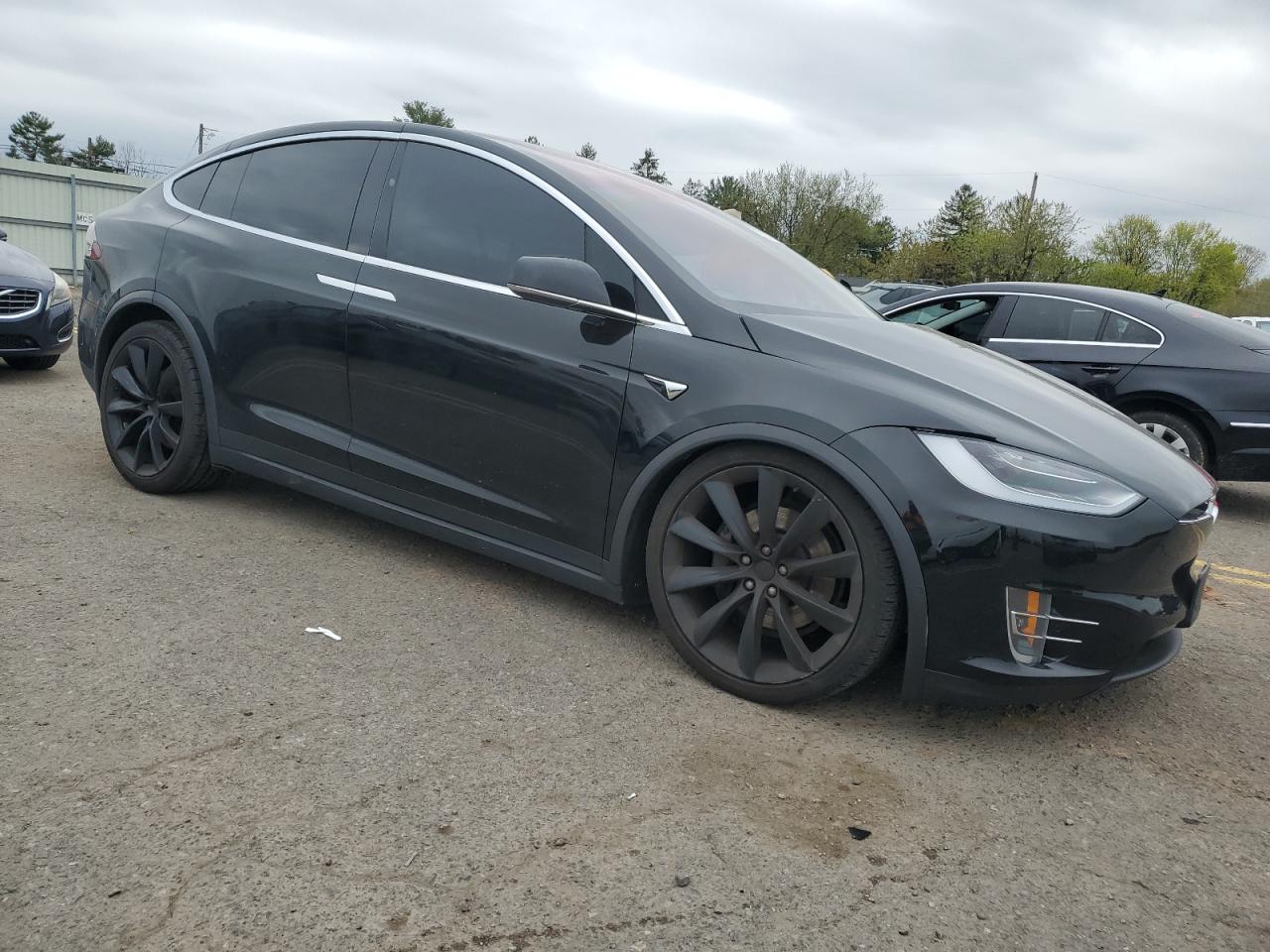 Автомобіль TESLA MODEL X 2018 | GrandCar