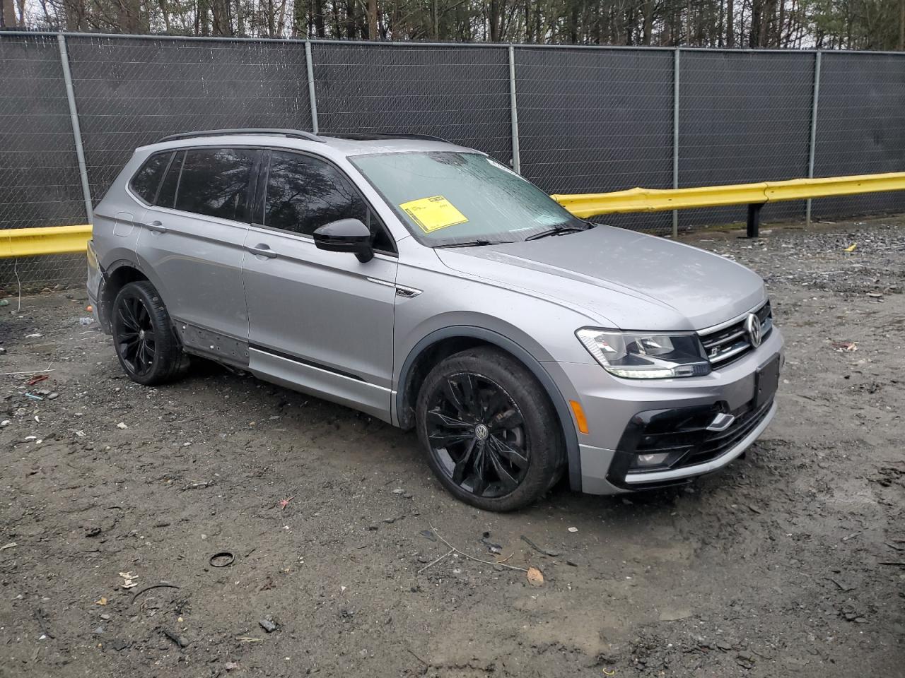 Автомобиль VOLKSWAGEN TIGUAN SE 2021 | GrandCar