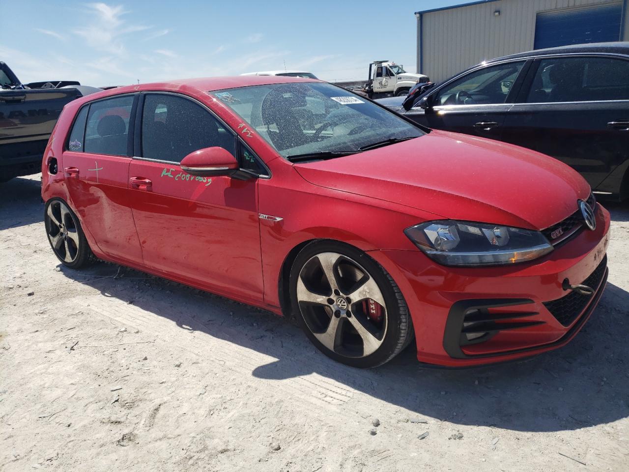 Автомобіль VOLKSWAGEN GTI S 2019 | GrandCar