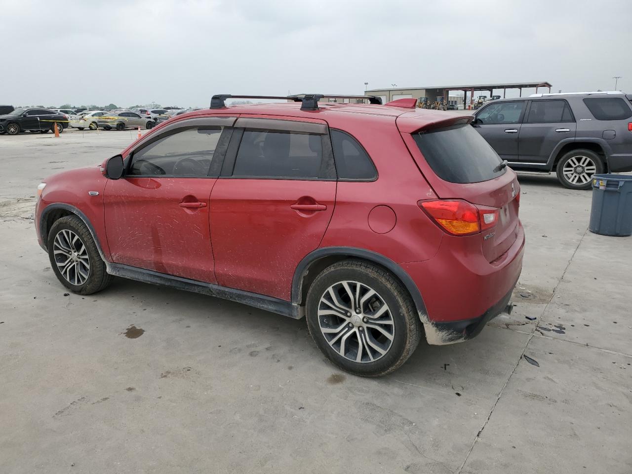 Автомобіль MITSUBISHI OUTLANDER SPORT ES 2017 | GrandCar Автомобіль MITSUBISHI OUTLANDER SPORT ES 2017 | GrandCar