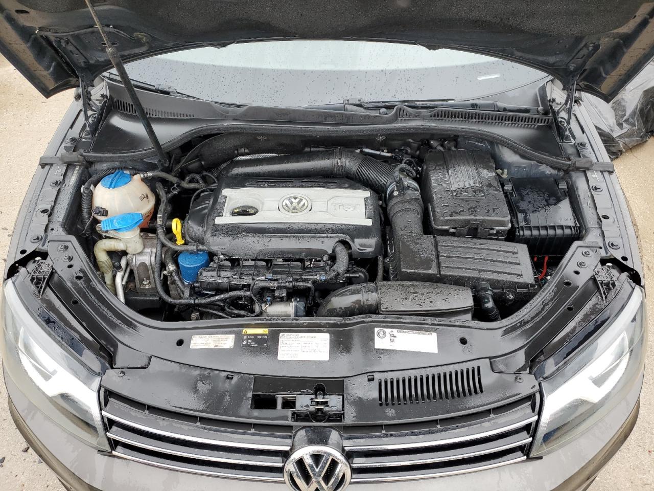 Автомобіль VOLKSWAGEN EOS KOMFORT 2016 | GrandCar Автомобіль VOLKSWAGEN EOS KOMFORT 2016 | GrandCar