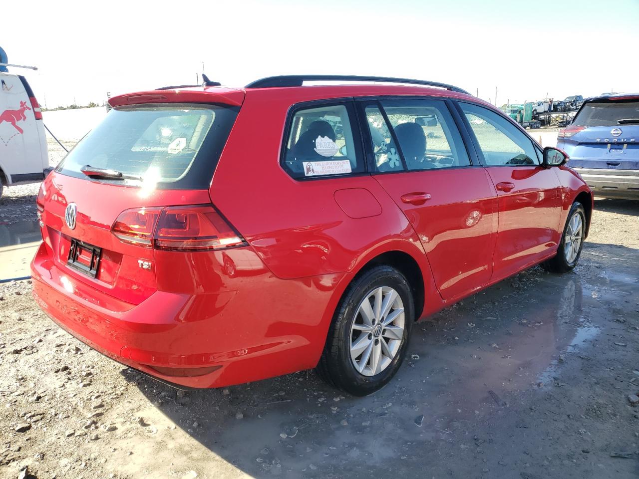 Автомобіль VOLKSWAGEN GOLF SPORTWAGEN S 2016 | GrandCar Автомобіль VOLKSWAGEN GOLF SPORTWAGEN S 2016 | GrandCar